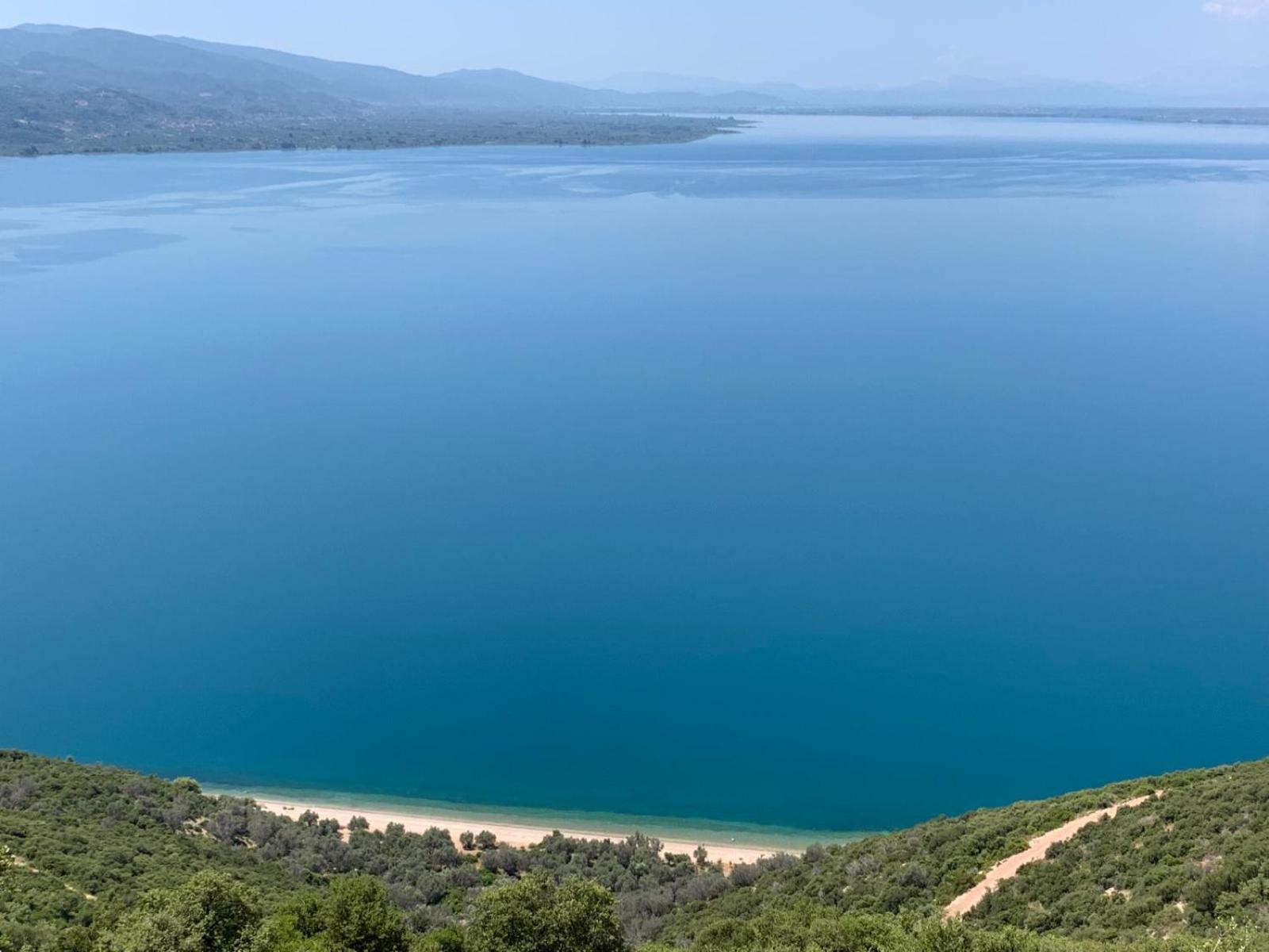The Lake House" -Trichonida Lake Marathias  외부 사진