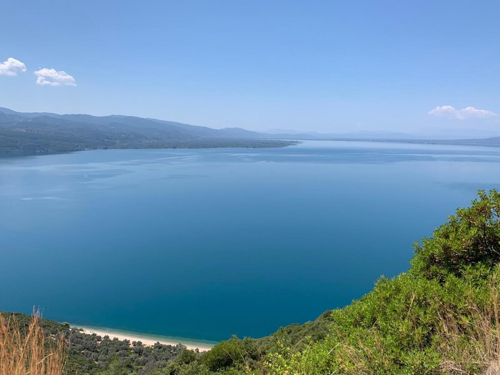 The Lake House" -Trichonida Lake Marathias  외부 사진